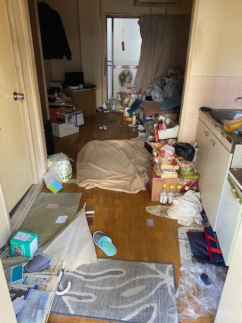 大阪市城東区・遺品整理 施工前